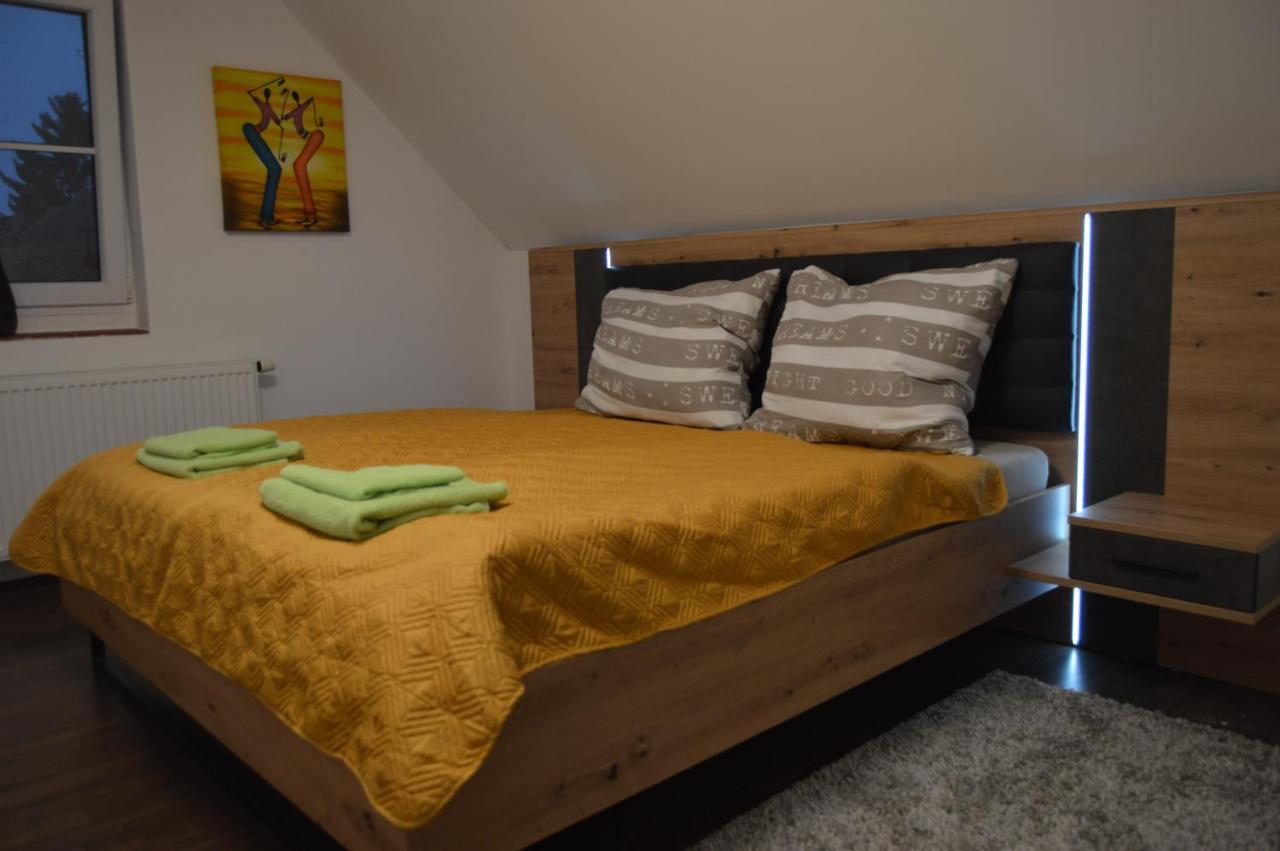 Apartment Bohemica 4 *