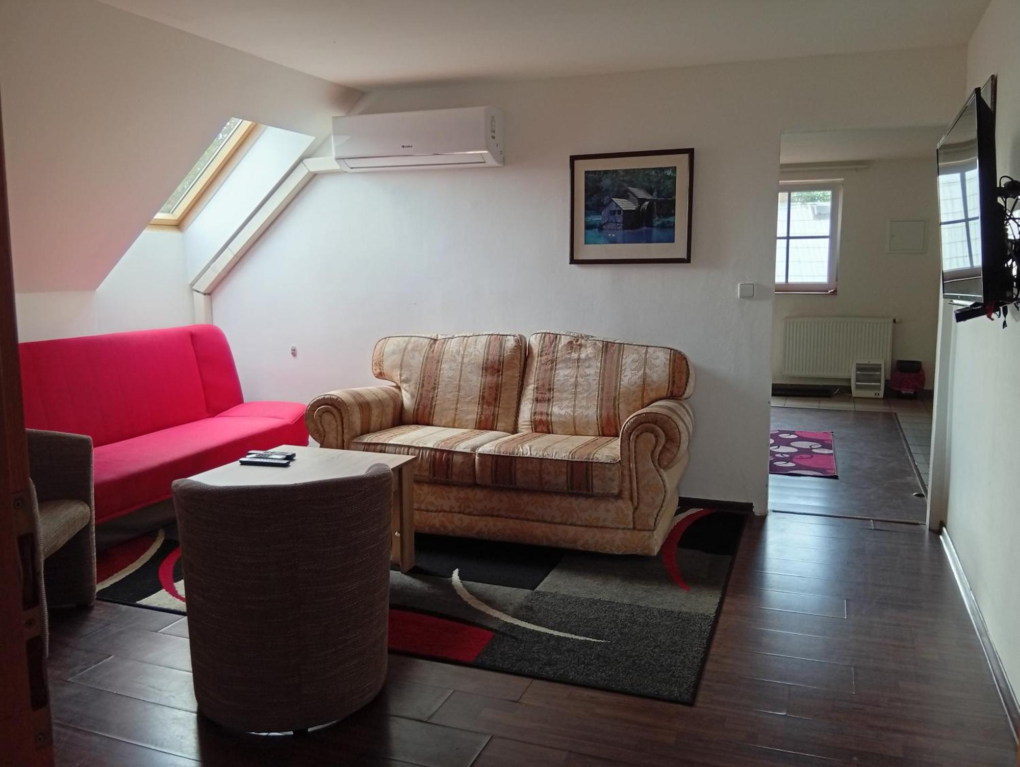 Apartment Bohemica 4 *